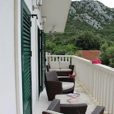 Blossom With Amazing View Apartment